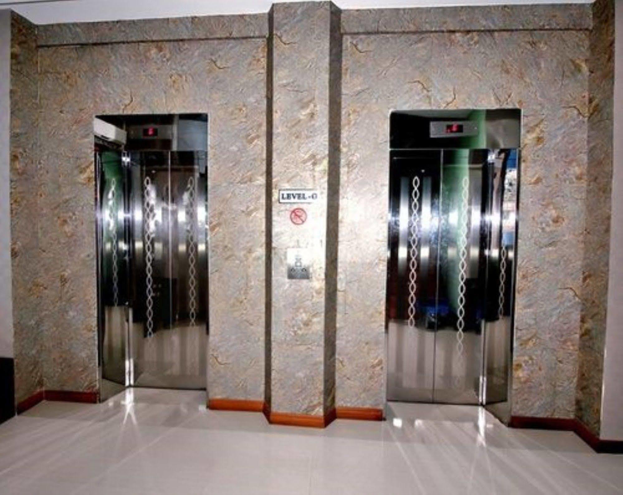 فندق دايموند كراون Gyogon المظهر الخارجي الصورة